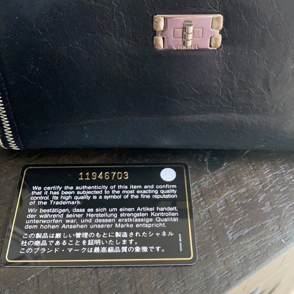 Chanel Black Wallet - Picture 4 of 16